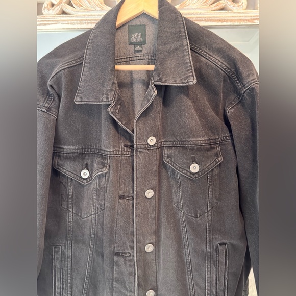 Oversized Black Jean Jacket - Picture 2 of 4